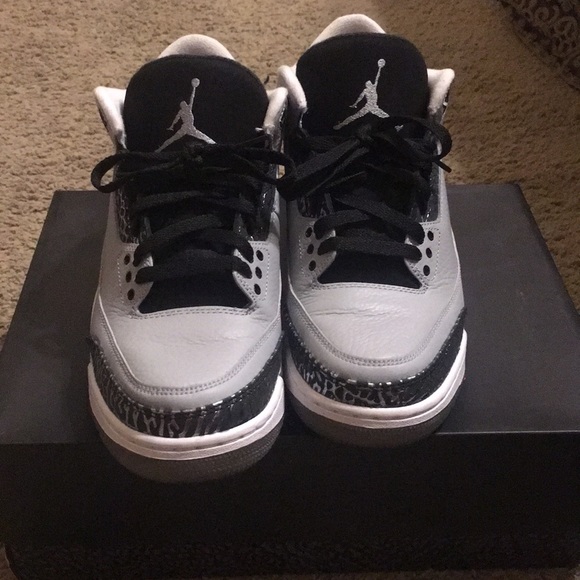Air Jordan 3 wolf gray - Picture 2 of 3